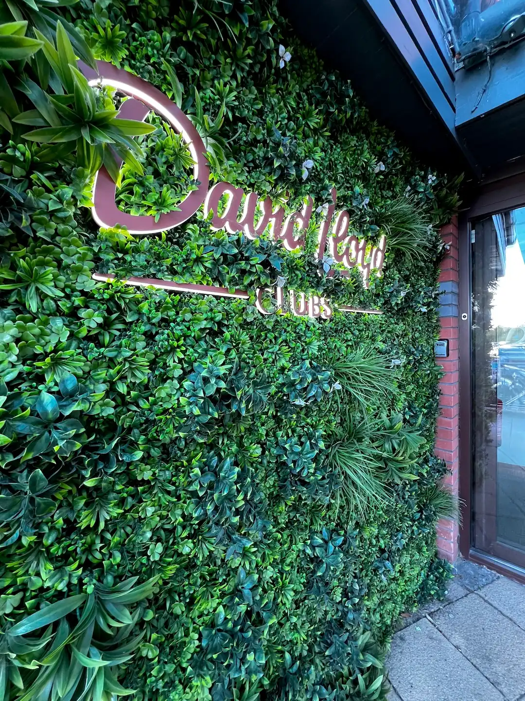 It's only an 18 minute drive to the Creative Kin podcast studio at Royal Arsenal, Woolwich.