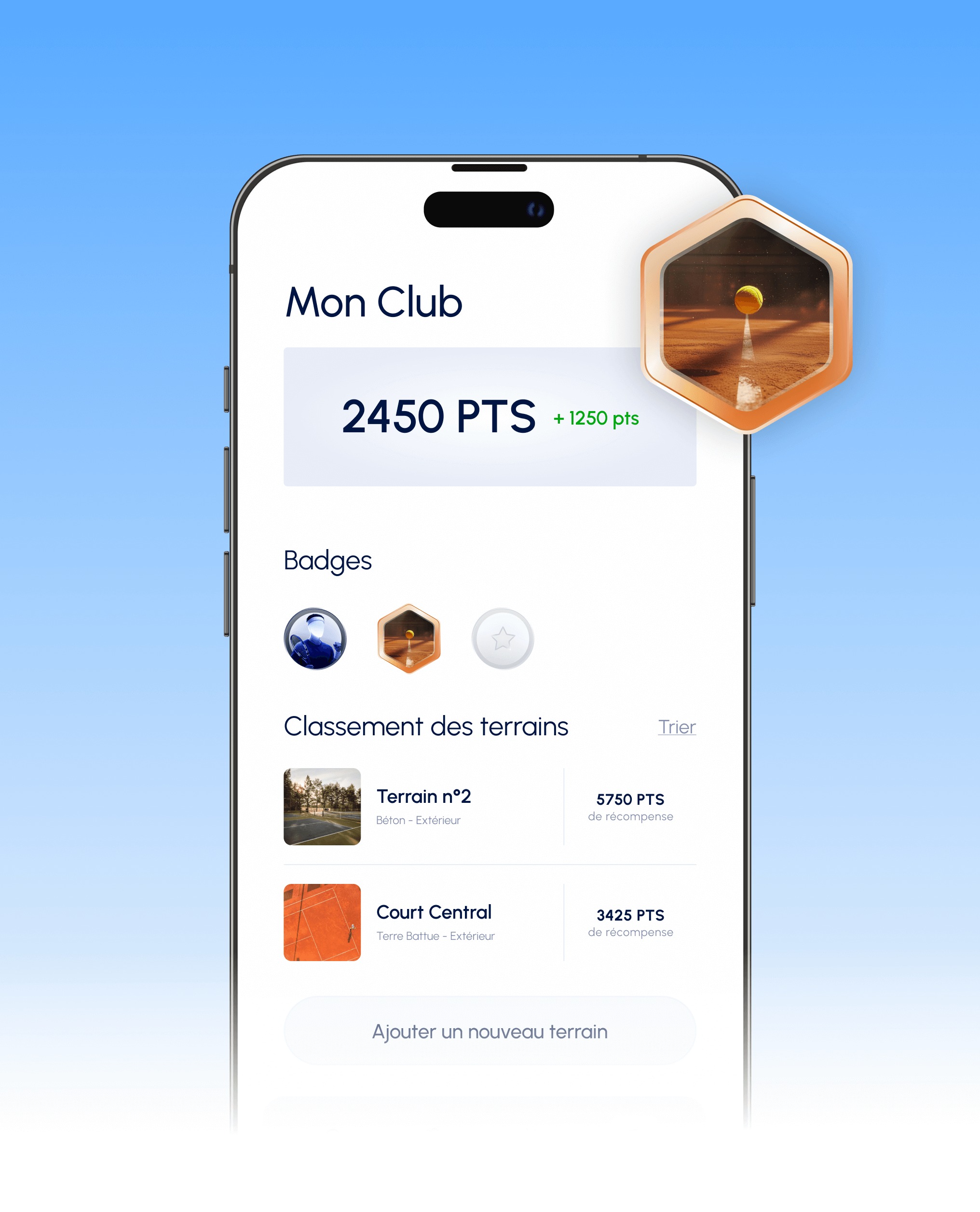Interface mobile montrant le classement des terrains d’un club avec points et badges
