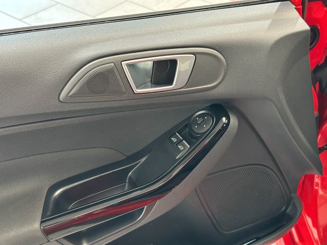 FORD Fiesta 2016 RED Gebrauchtwagen - Galeriebild 7