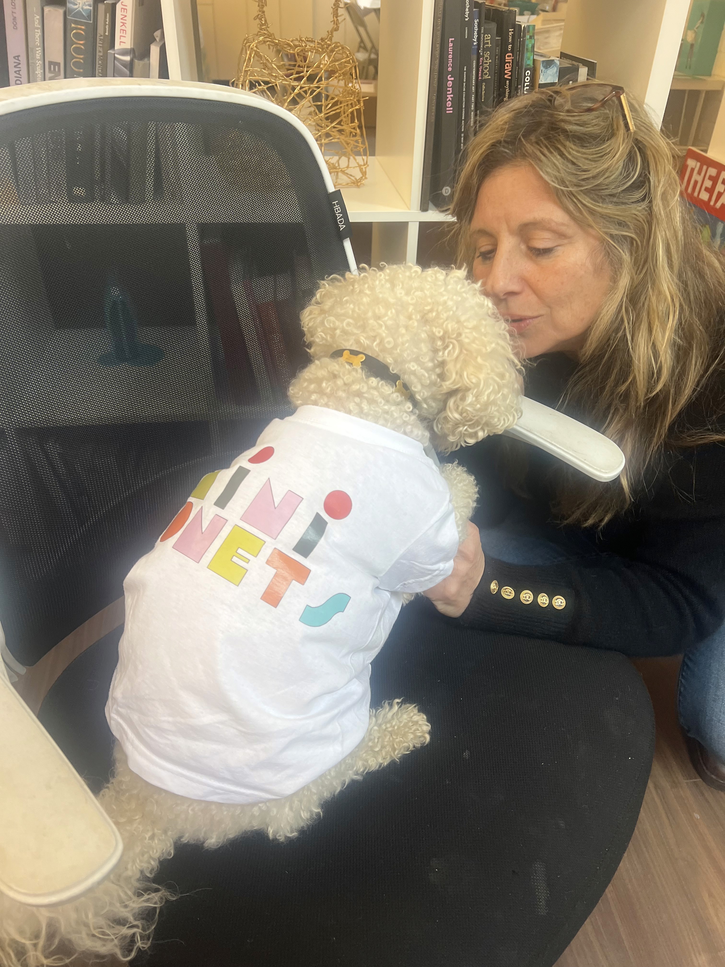 teddy in a Mini Monets T shirt