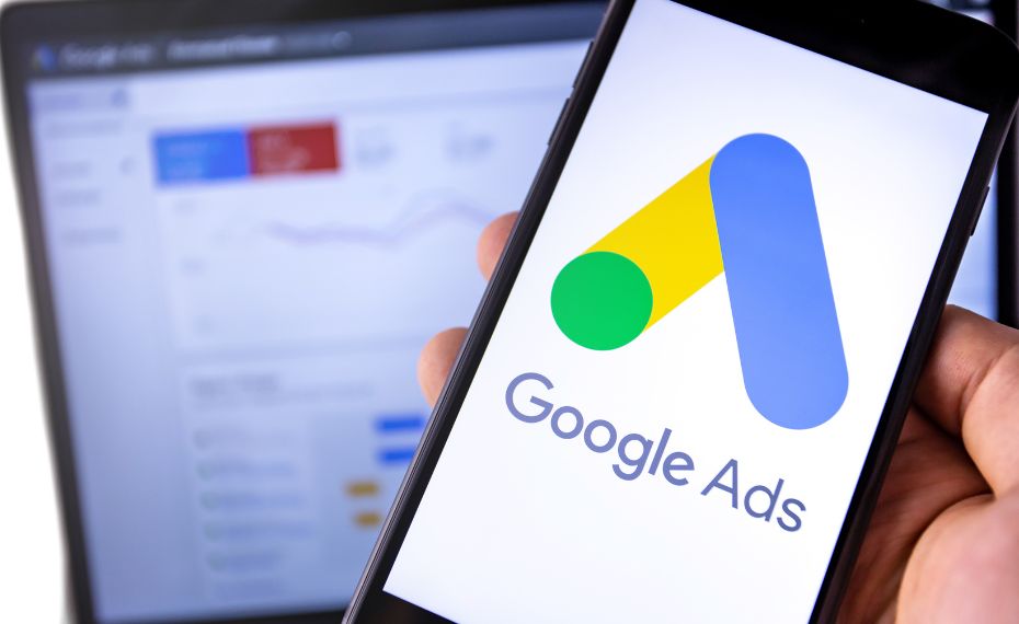 Google Ads habilita geração de imagens de humanos em nova atualização