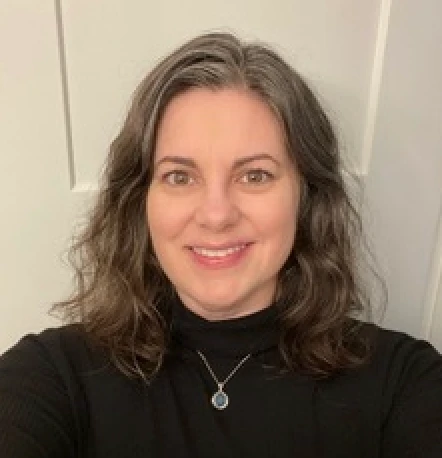 mindy harris headshot