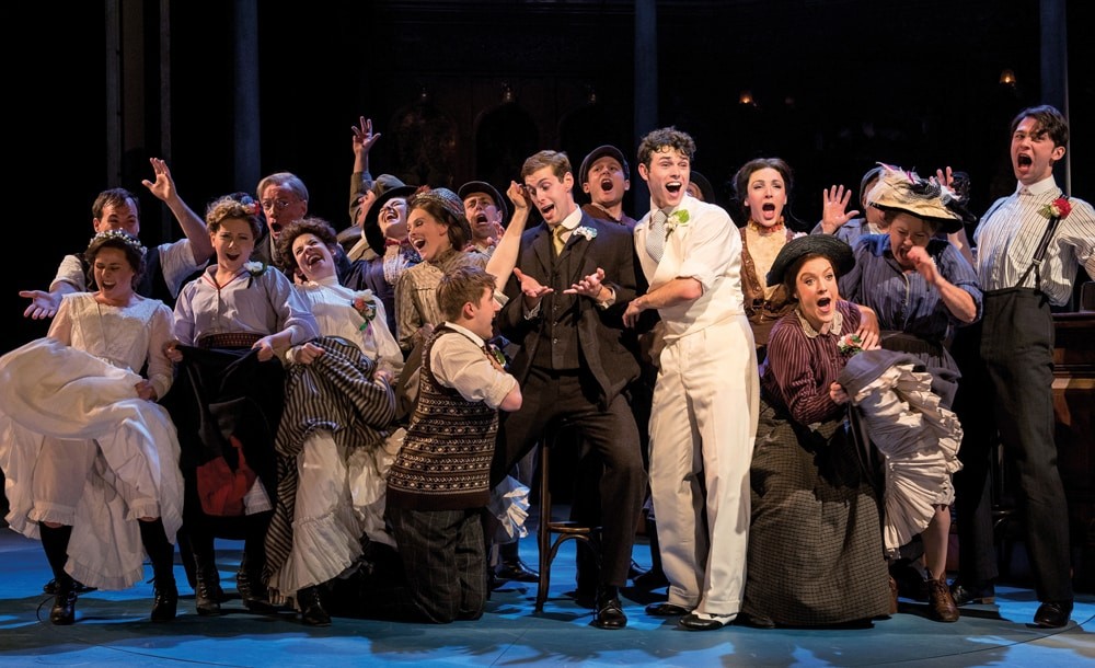 Half A Sixpence extends its run at the Noel Coward Theatre until April 2017