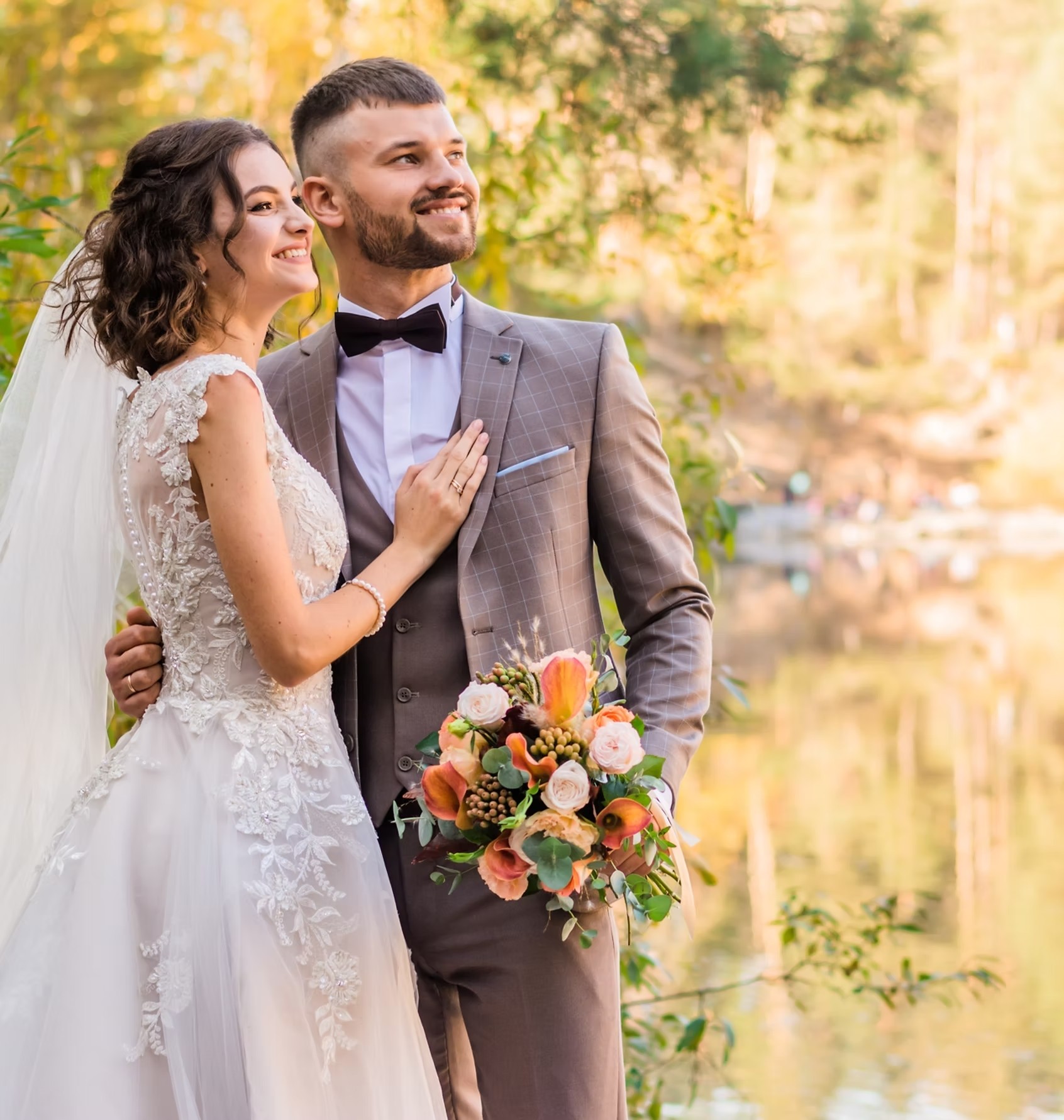 black and gray camera tripod