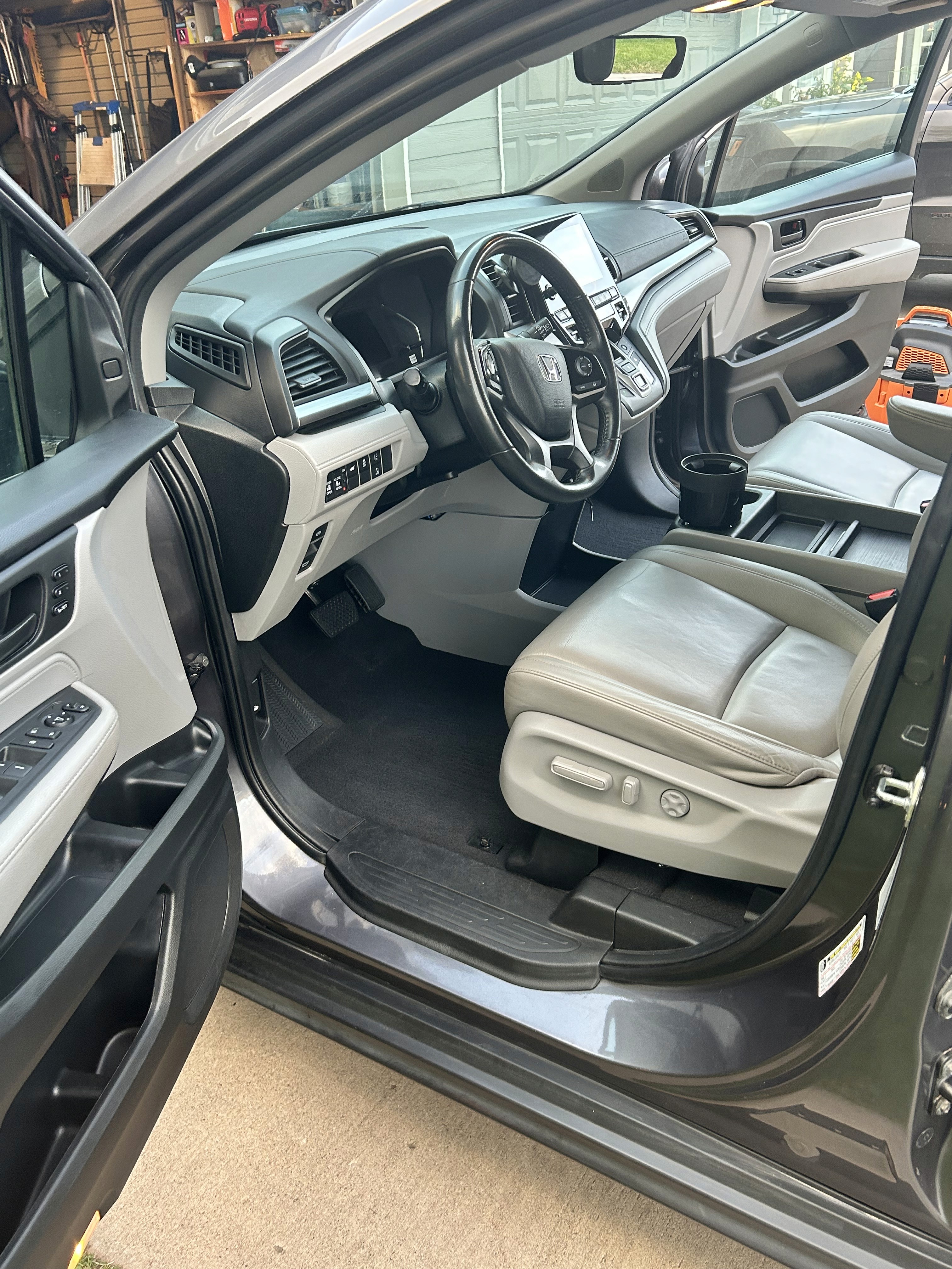 Clean vehicle interior after detailing