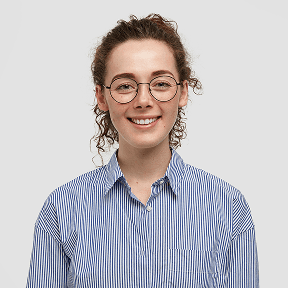 Olivia Bennett, NIXO customer