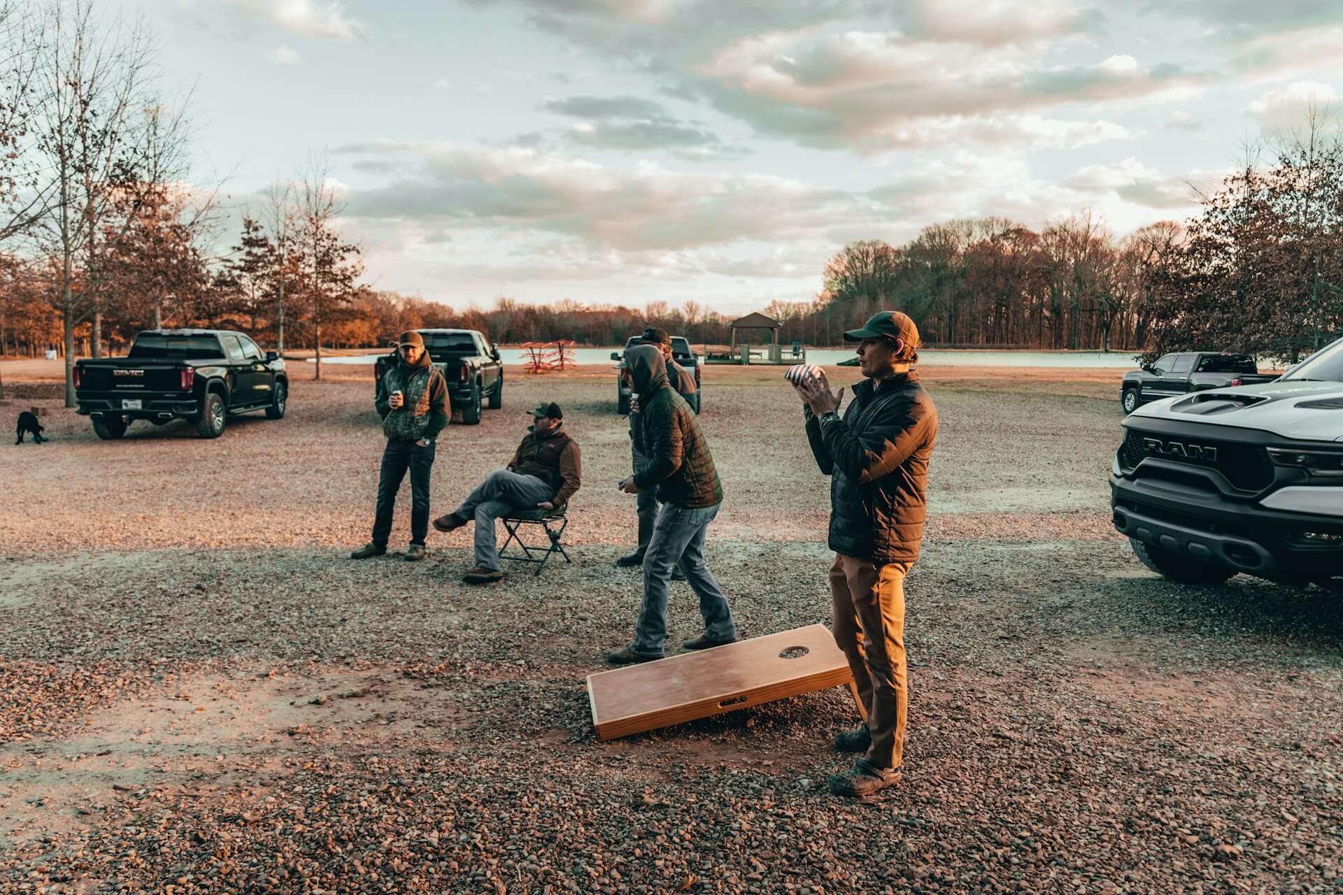 tailgating game, tailgate