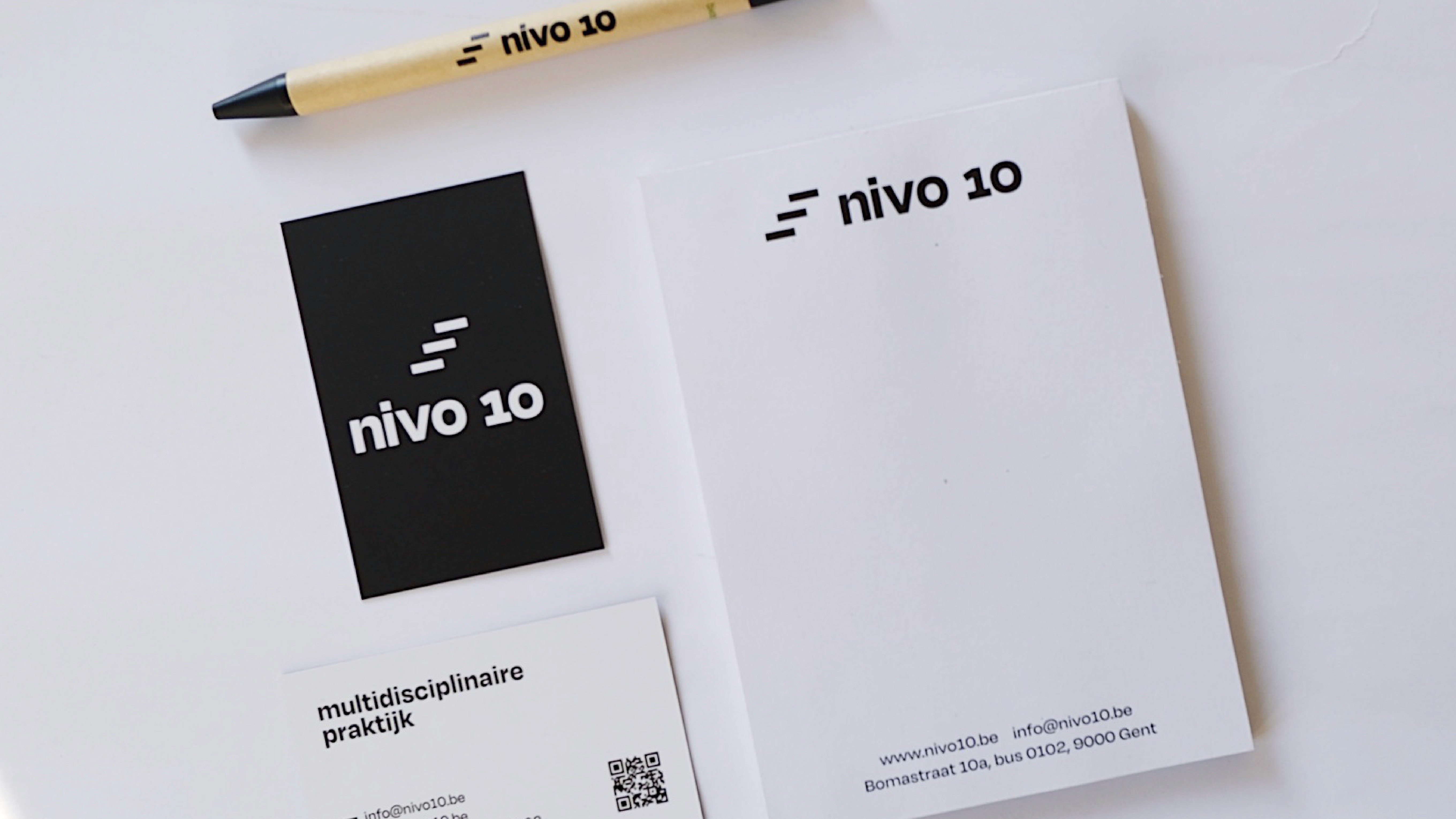 Nivo 10 brand assets
