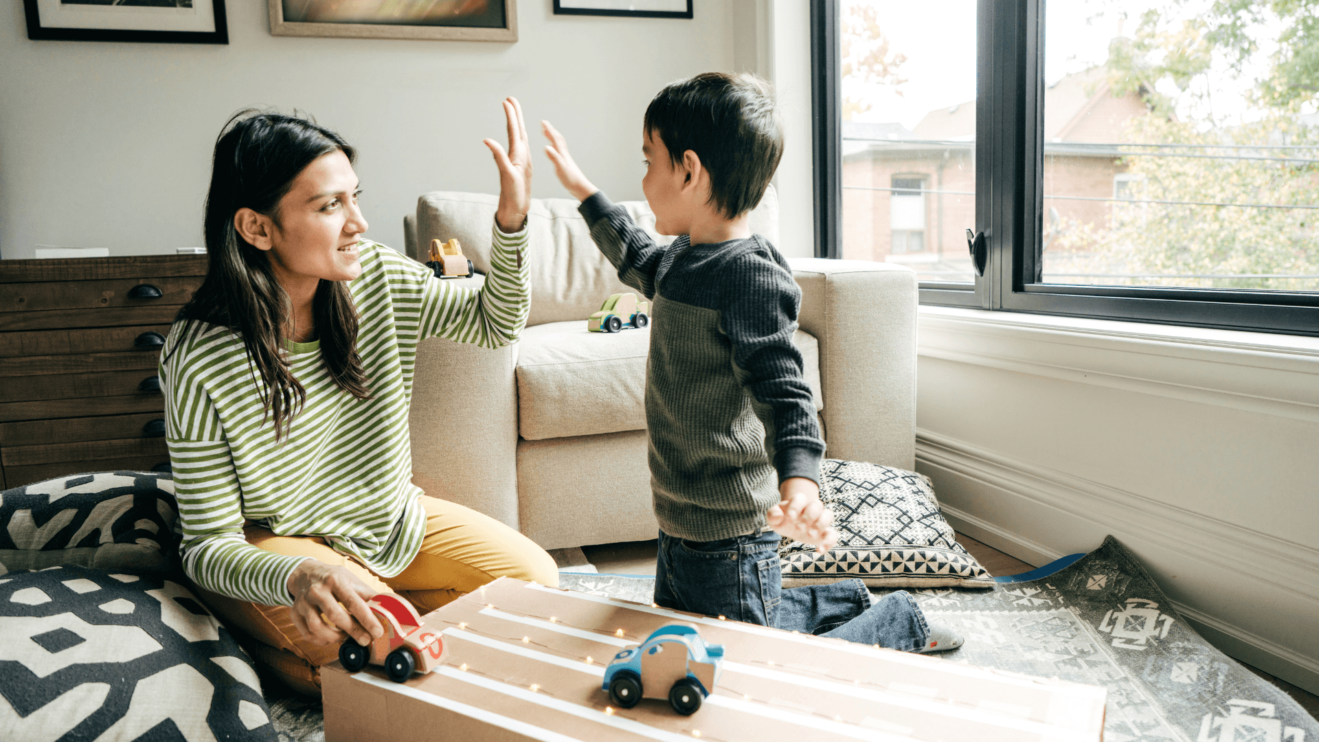 person managing their expenses on a laptop