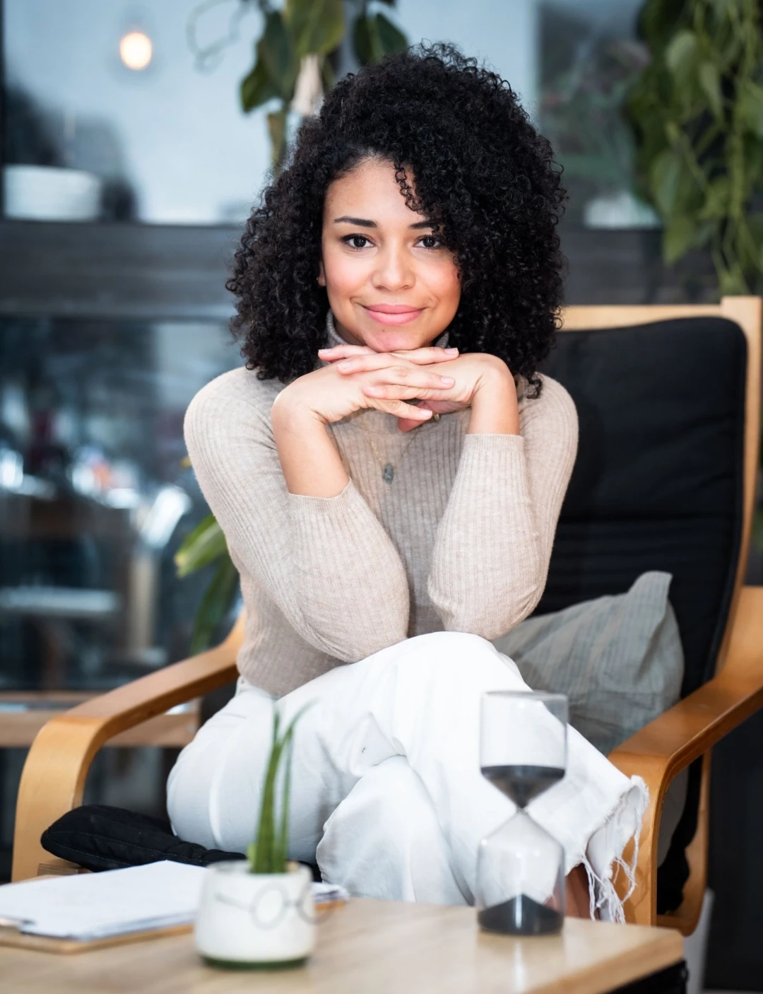 Duby en su consultorio