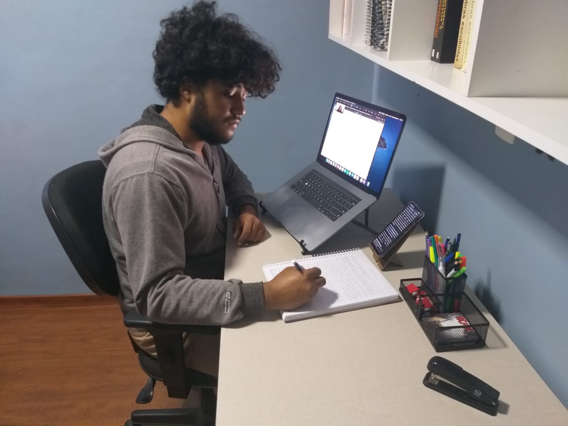 moxu-faxineiro-a-cientista-de-dados