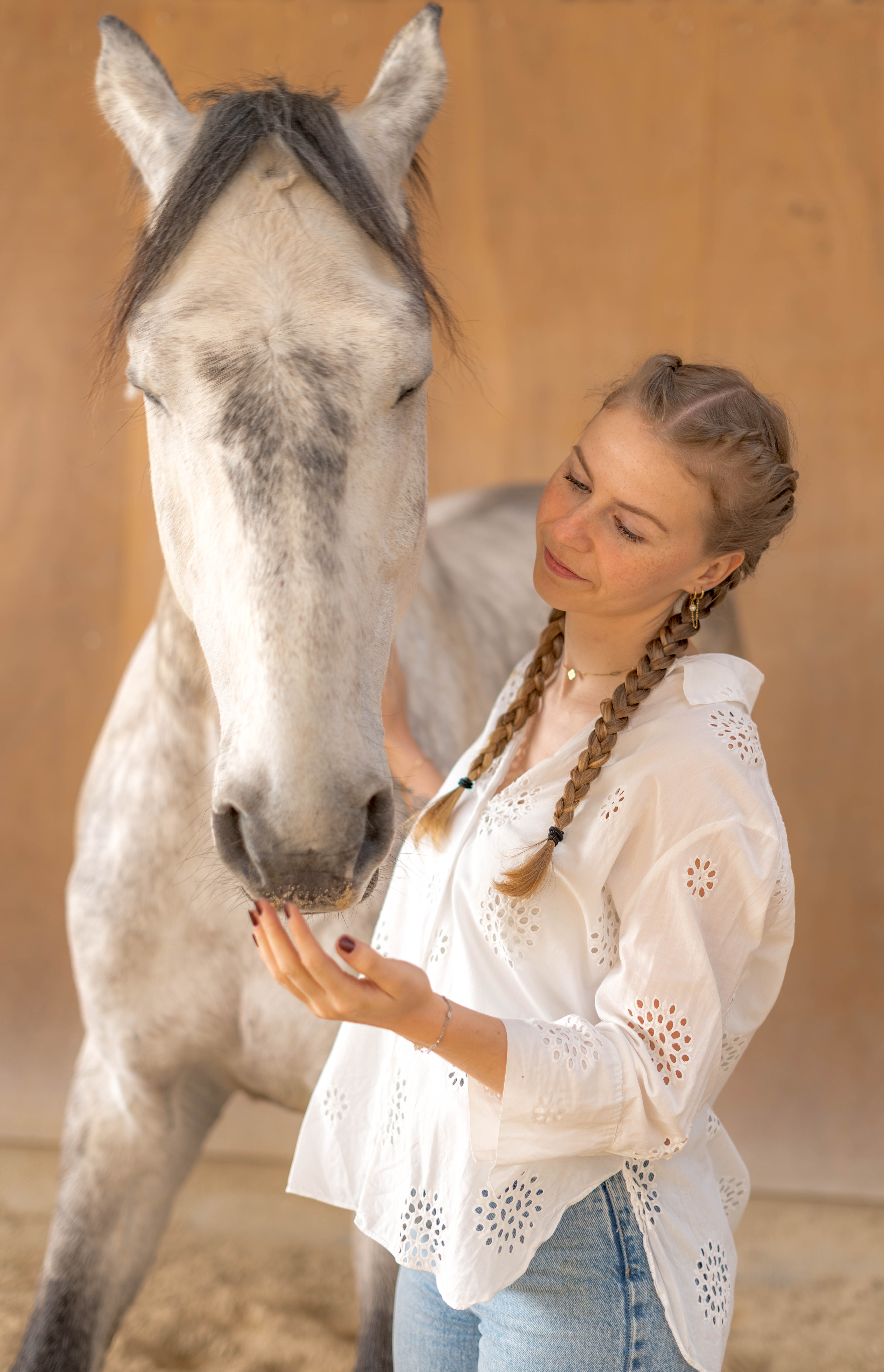 Portrait femme avec cheval