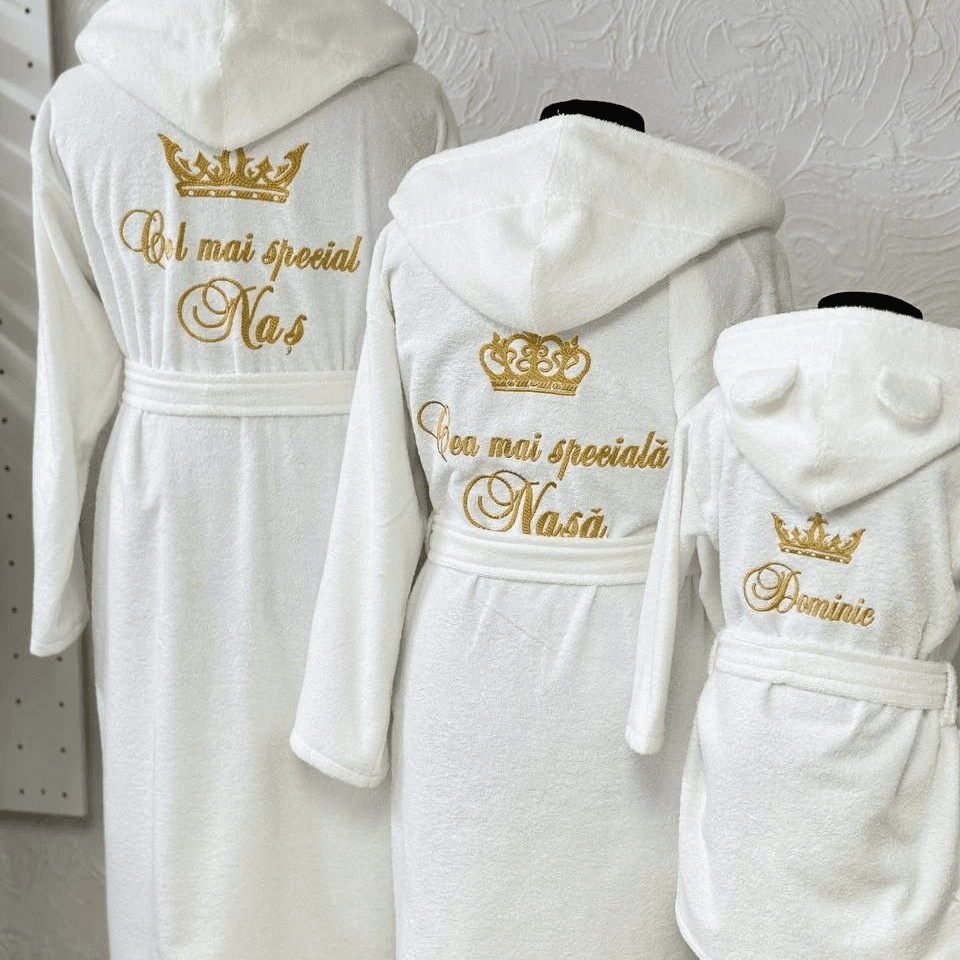 halate albe cu gluga