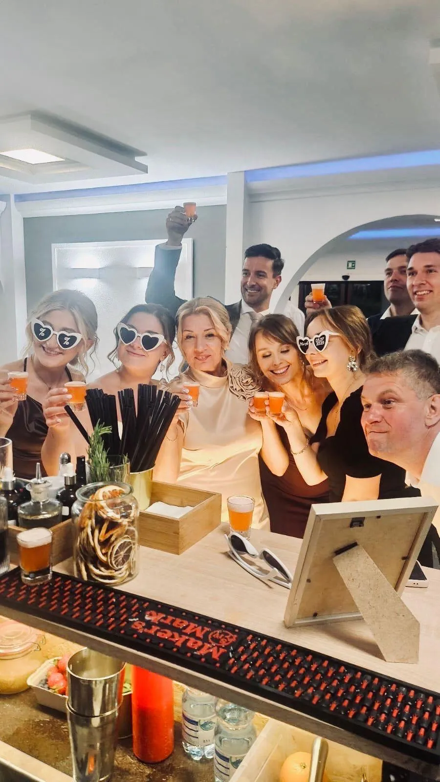 profesjonalny barman na wesele wicemistrz świata flair filip ciszkowski