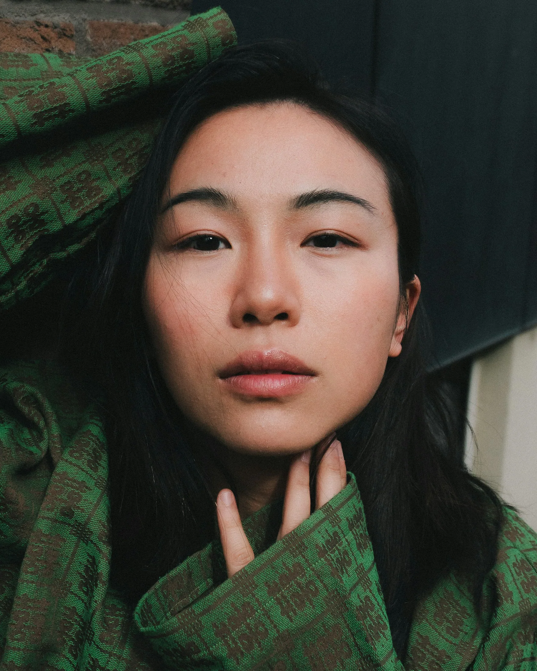 A portrait of a woman