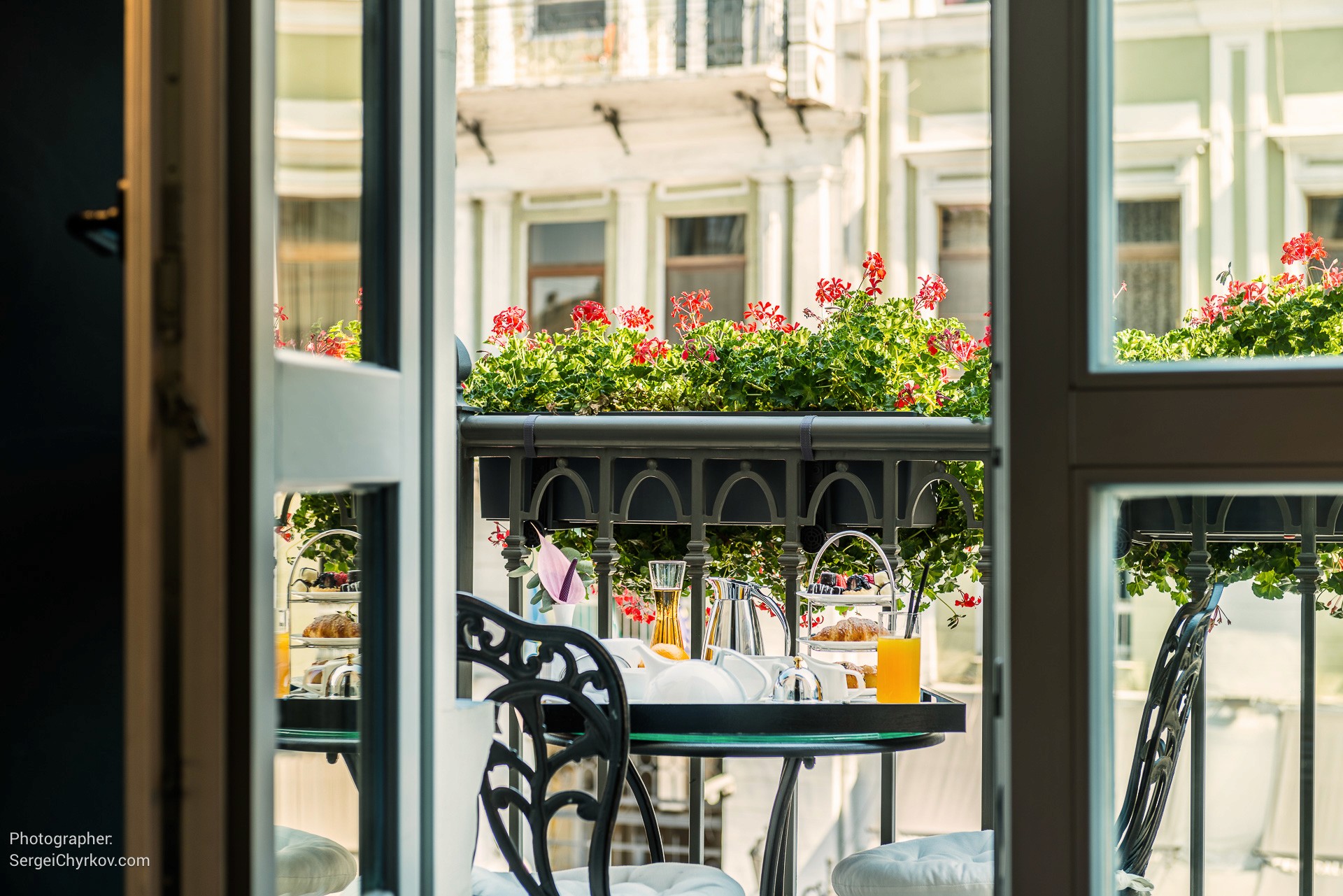 Hotel de Paris Odessa. Photographer Sergei Chyrkov. Фотограф Сергей Чирков.