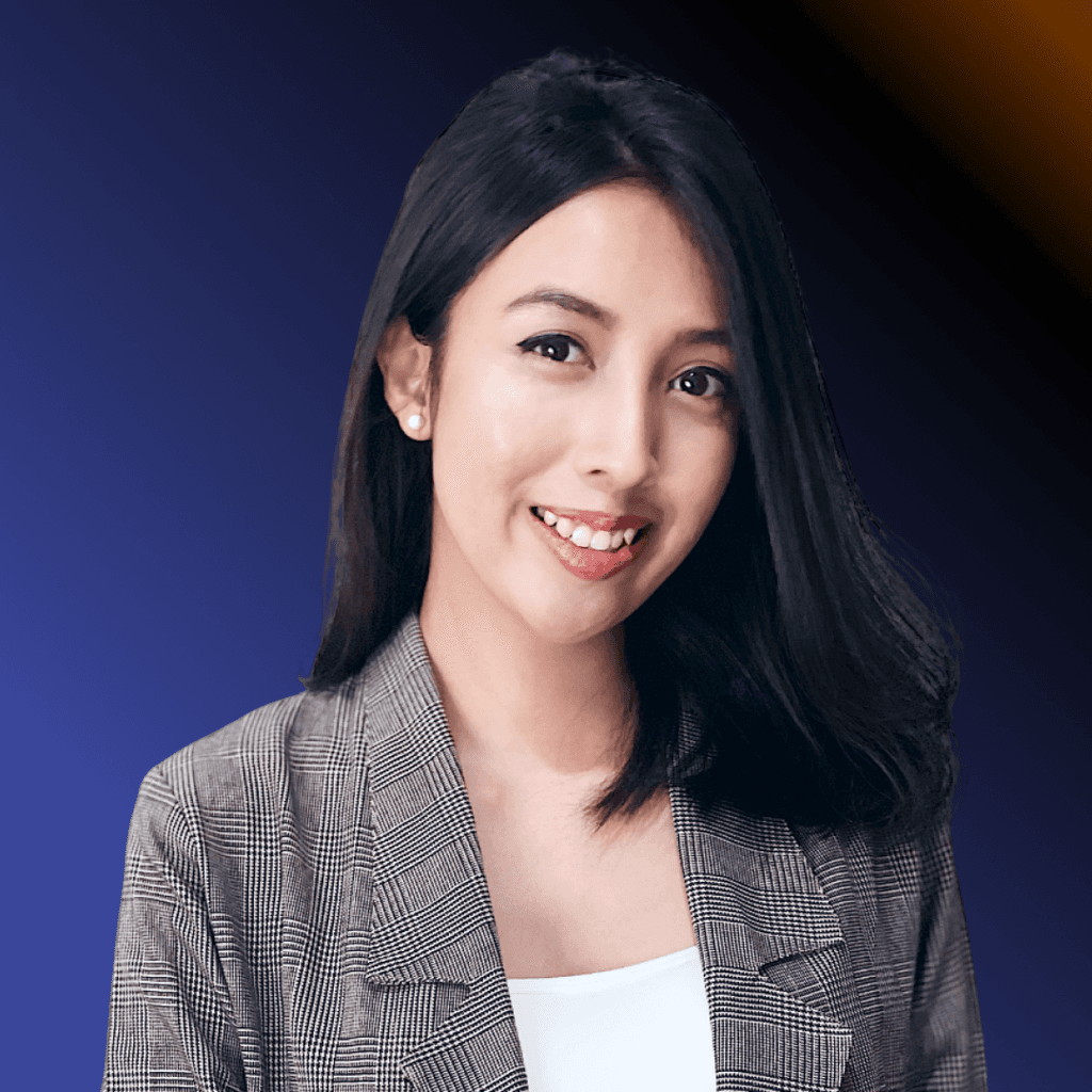 man in white crew neck shirt wearing silver necklace