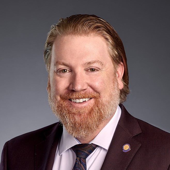 A mediterranean chicken pita