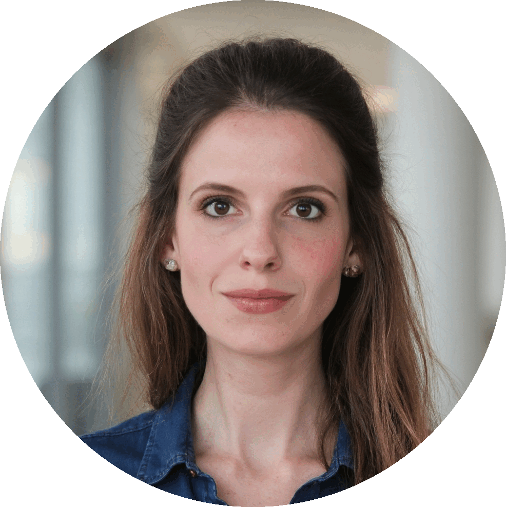 Geschäftsführung im Gespräch mit brandenburger Eltern zur Schulassistenz