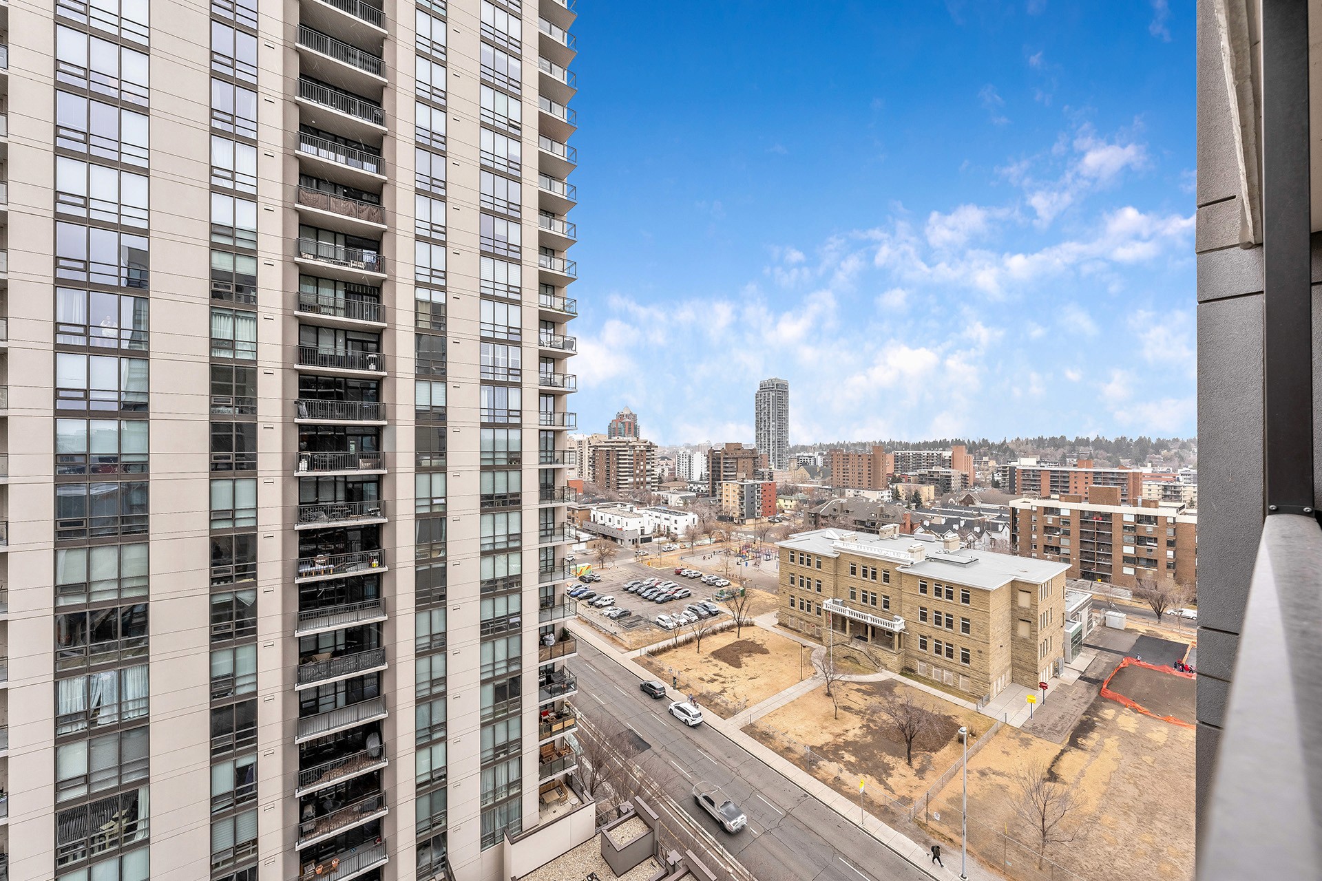 Image with the app presentation