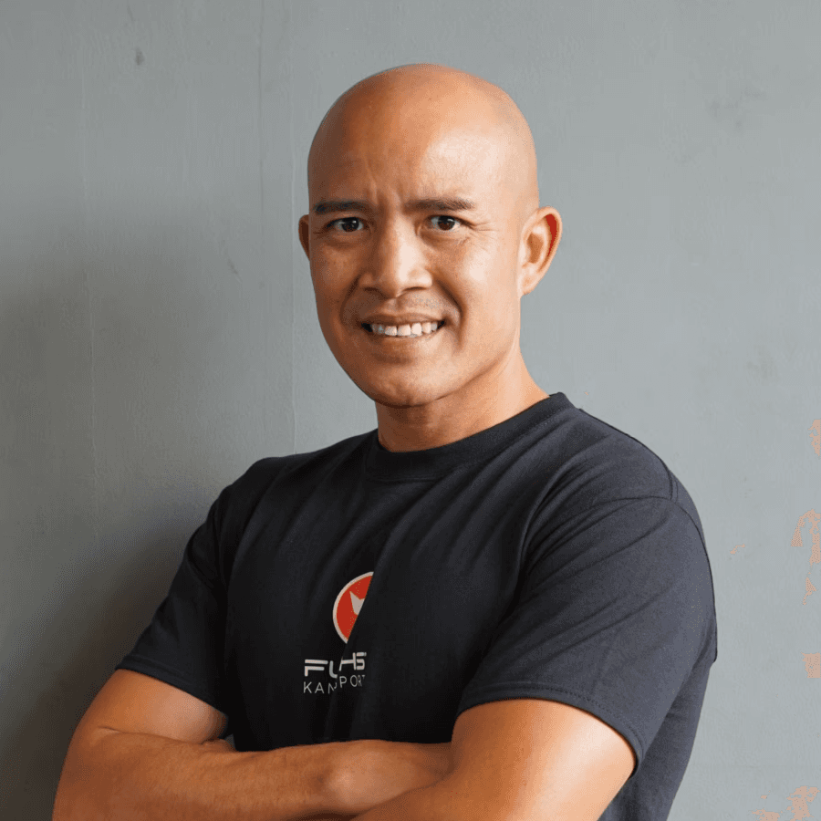 Chai, Trainer im Fuchs Kampfsportstudio, gebürtiger Thailänder, spezialisiert auf traditionelles Muay Thai und MMA