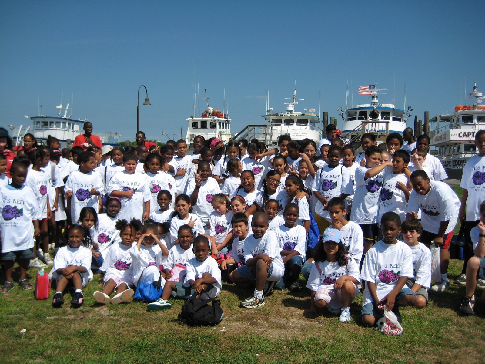 Kids fishing at Ty's Reef