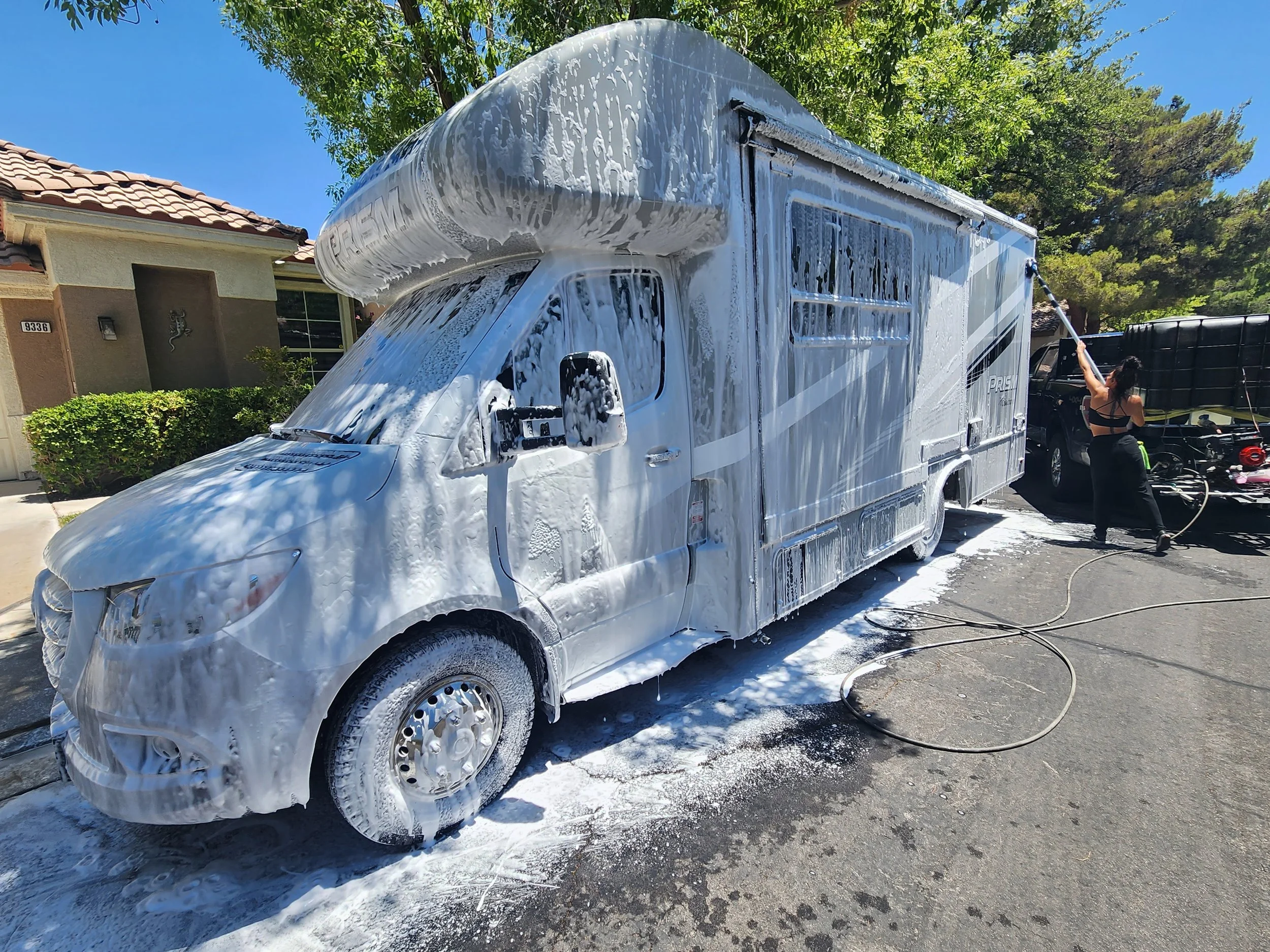 Motorhome Exterior Detailing in Everett, WA