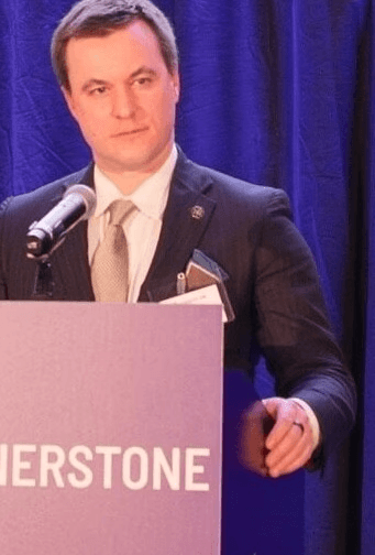 Ian B. Huyett  Portrait