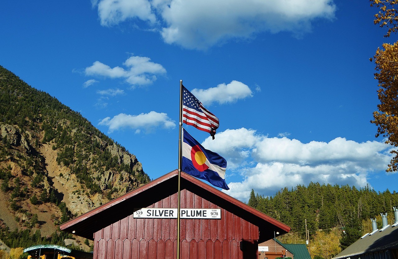 georgetown-loop-railroad,-colorado,-usa,-travel,-tourism,-sky,-clouds,-nature,-f - abhardphoto (pixabay)