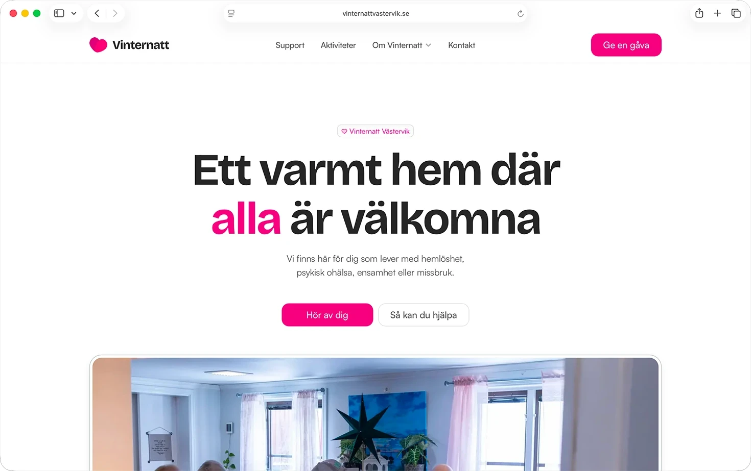Startsida för Vinternatt Västerviks hemsida med rubriken "Ett varmt hem där alla är välkomna".