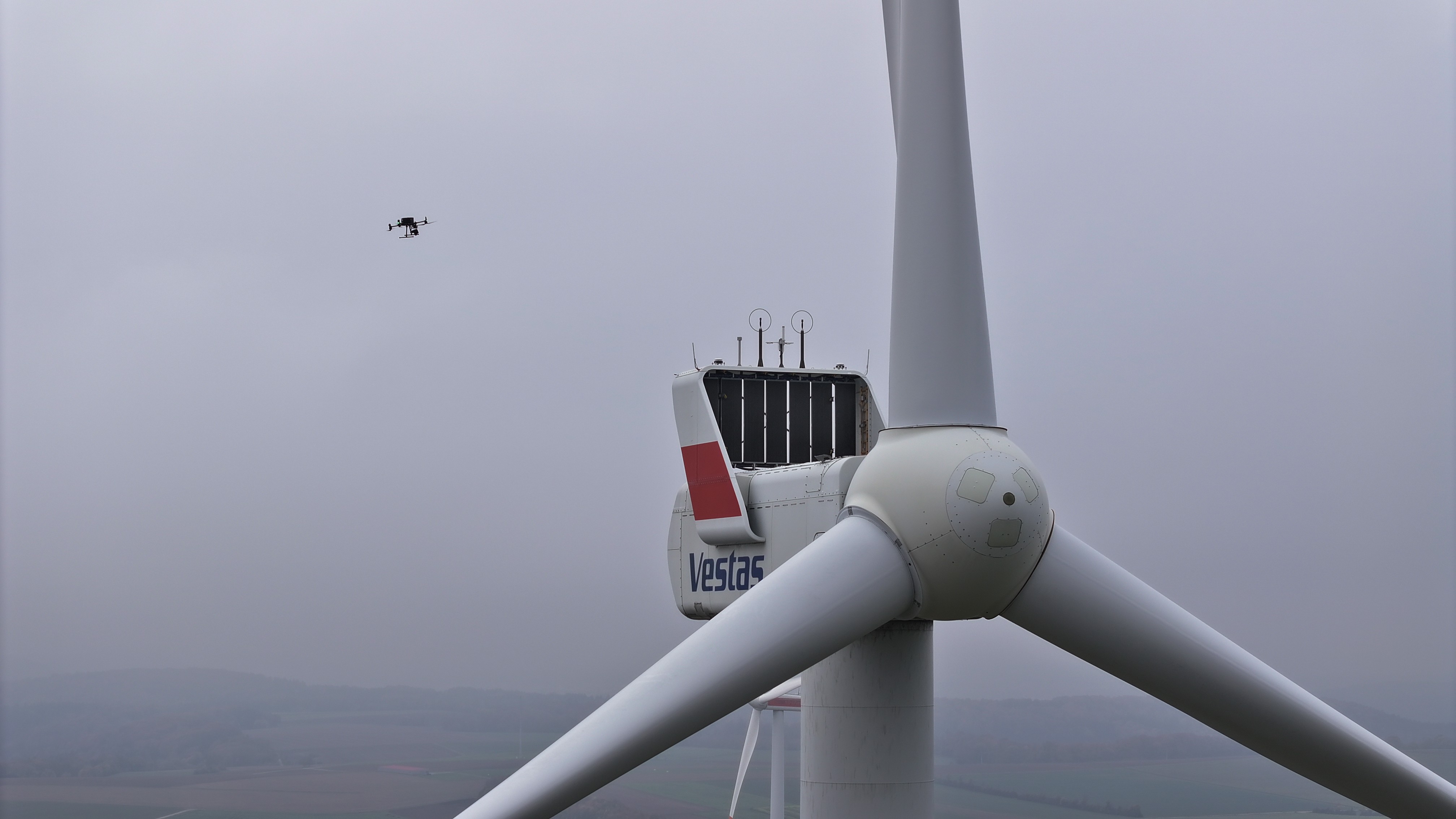 Wind turbine lightning strike testing