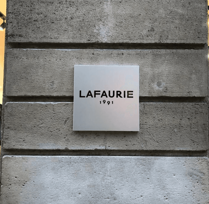 enseigne plaque en métal