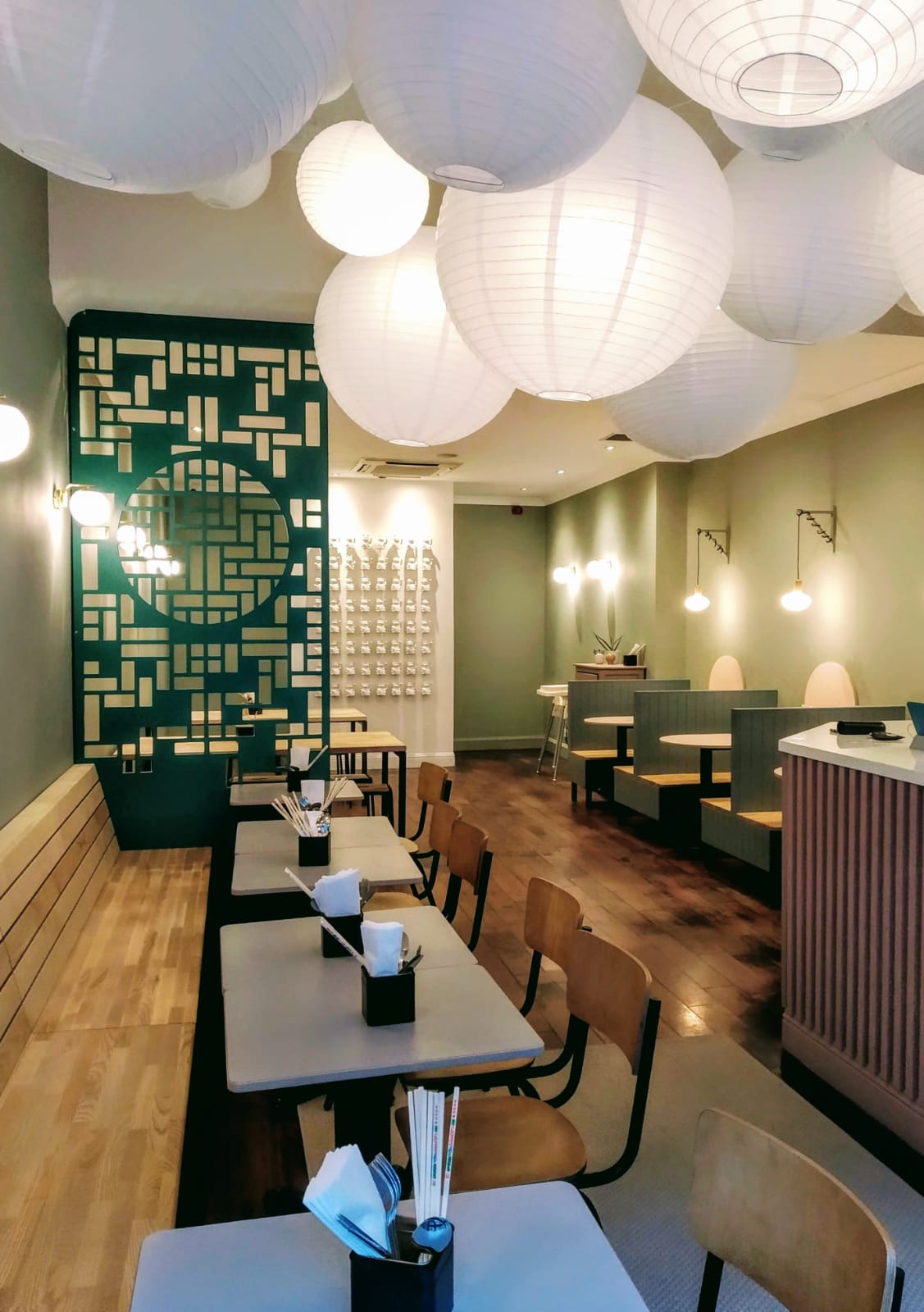 Retail & interior design restaurant furniture & fit out