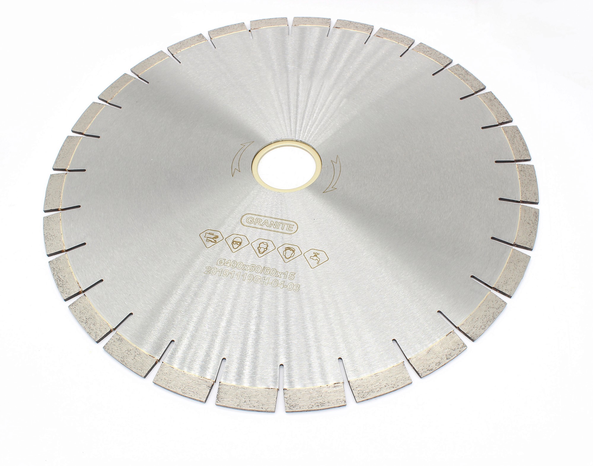 Full view of the diamond saw blade for granite, featuring a durable and efficient cutting tool.