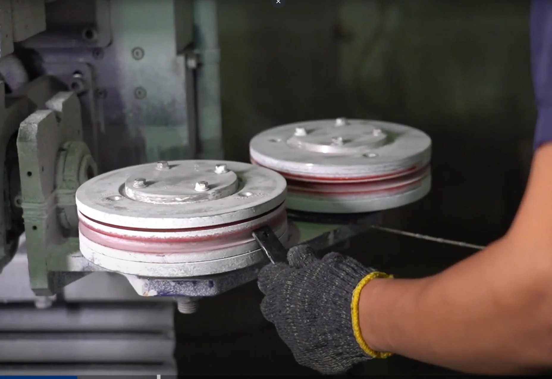 Instructional Video: Replacing the Guide Wheel Rubber Ring for CNC wire saw machine