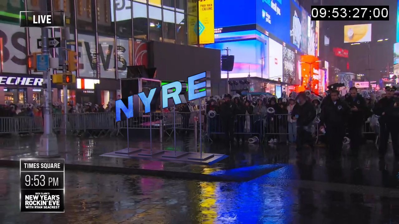 AR Mockup of the DUMBO statue in NYC