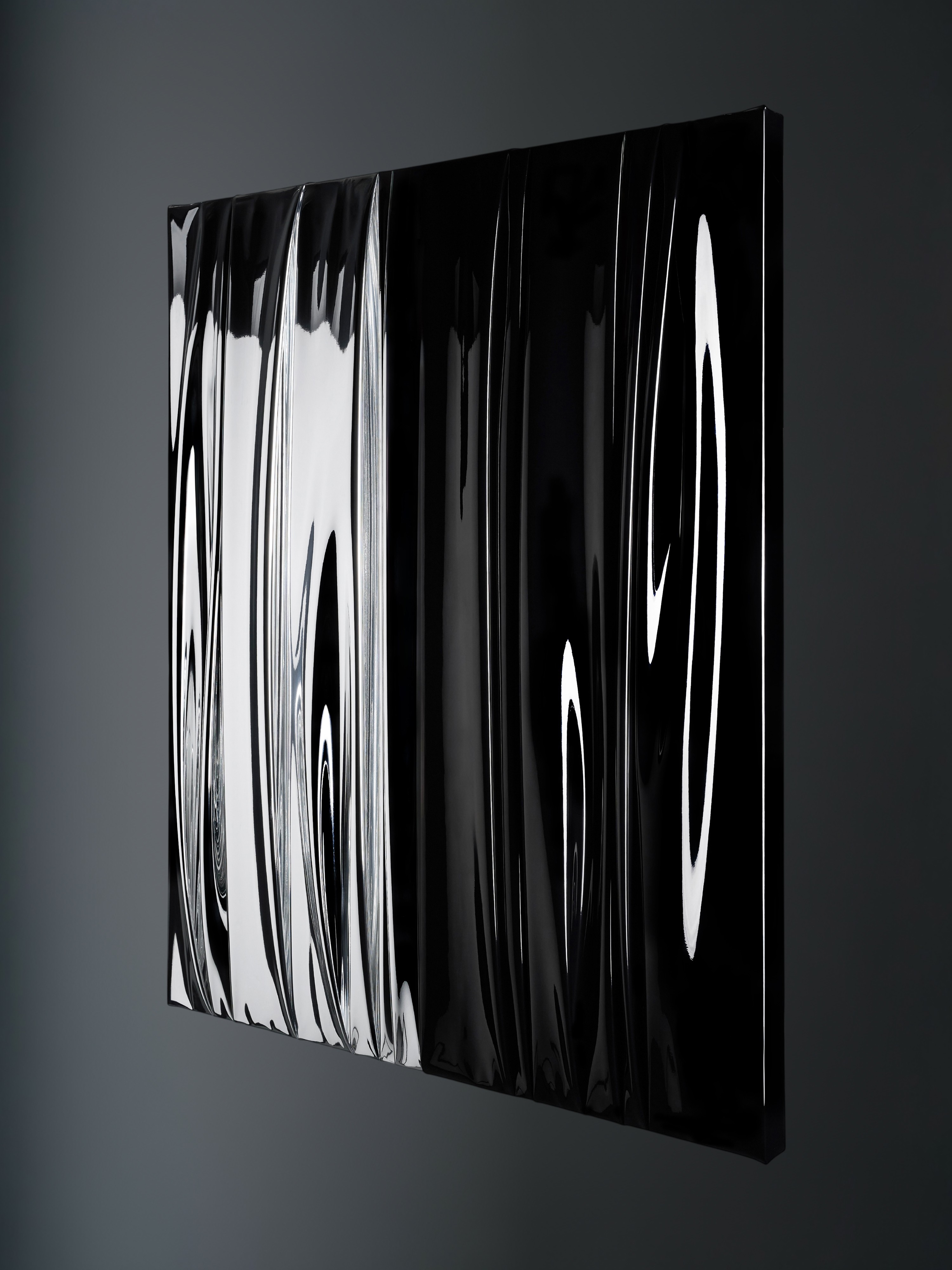 Soyli Oday - Cosmo Black