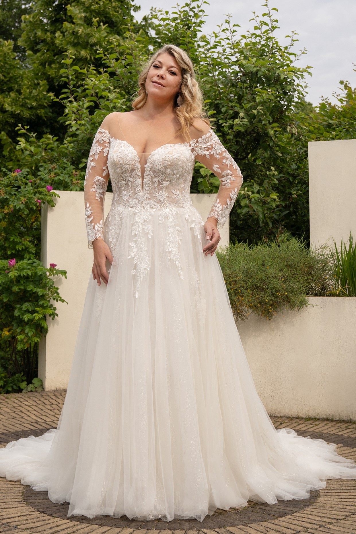 A-Linie Hochzeitskleid mit raffinierter Corsage