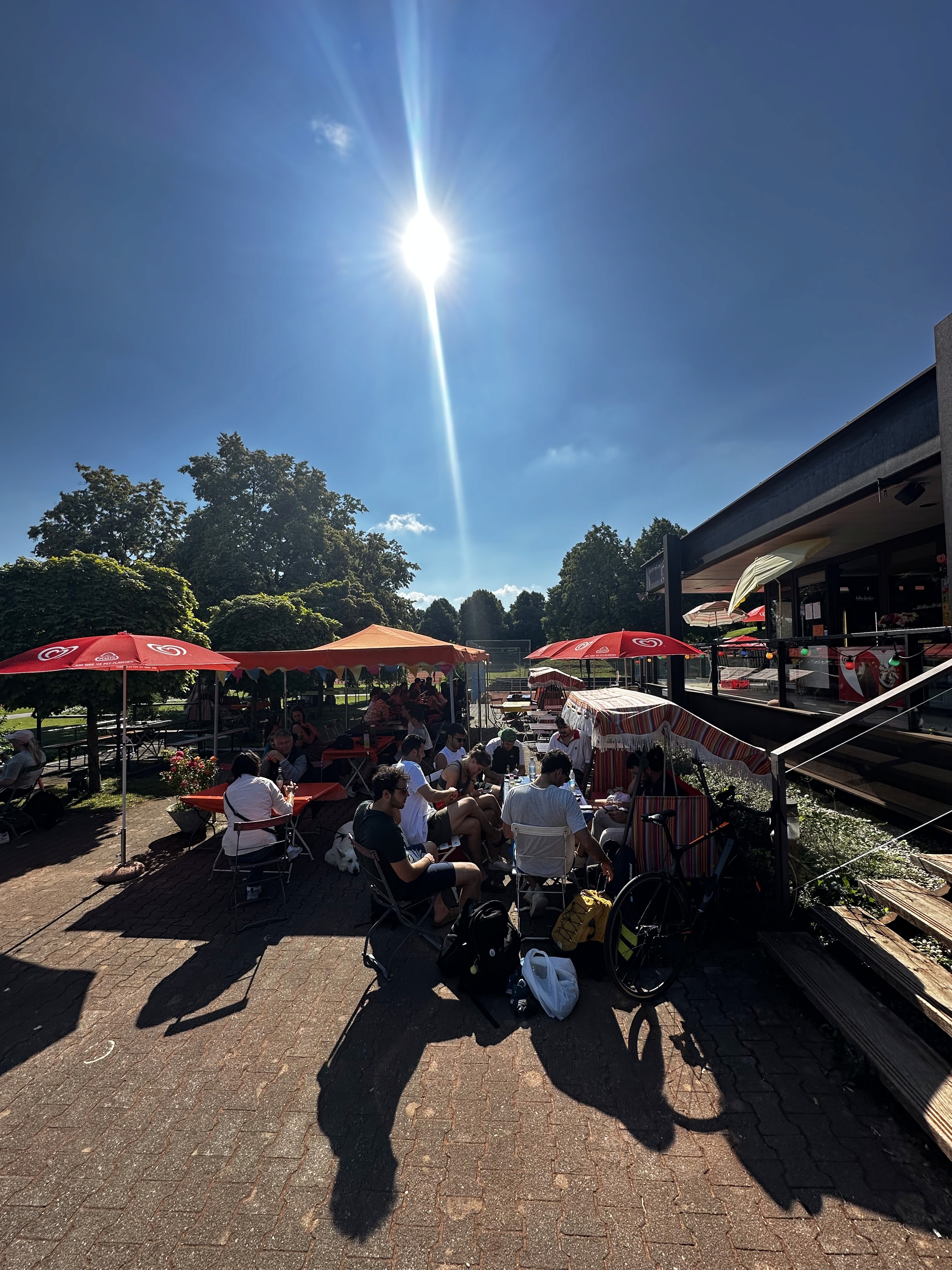 Tennismeisterei Firmenevents mit Tennistraining: Location ZHS Hochschulsport München