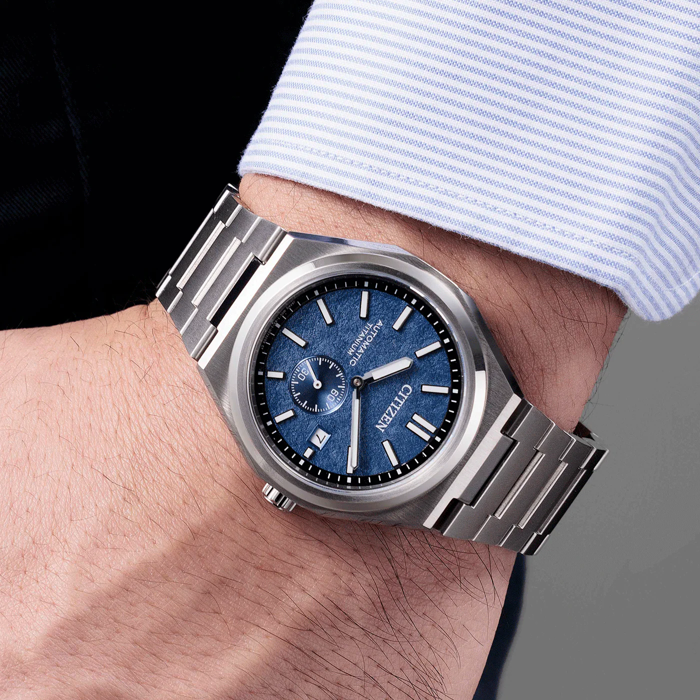 Citizen Zenshin Titanium with blue dial and integrated titanium bracelet