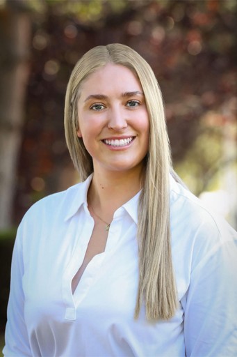 Kristen Lance, Attorney at Law. Sims, Lawrence & Broghammer.