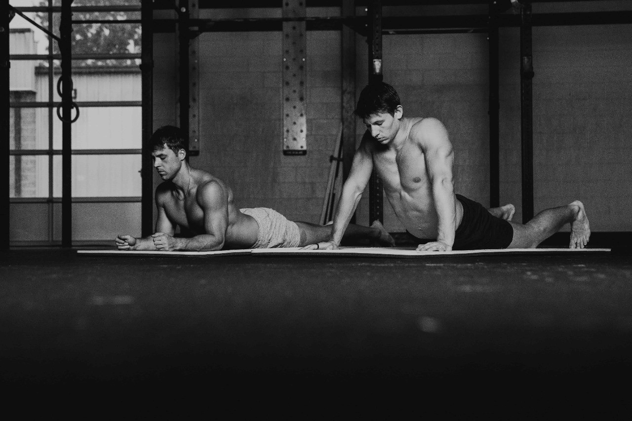 People Stretching - How to Avoid Feeling Sleepy After a Workout