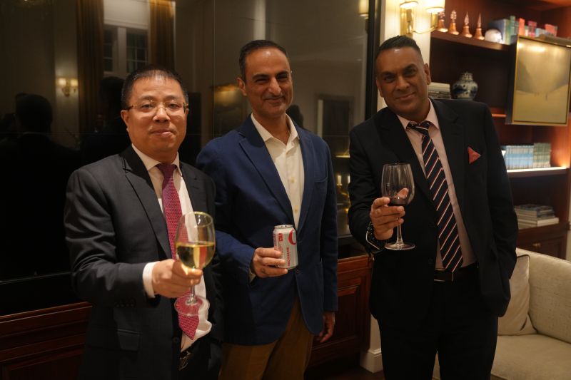 No alternative text description for this image