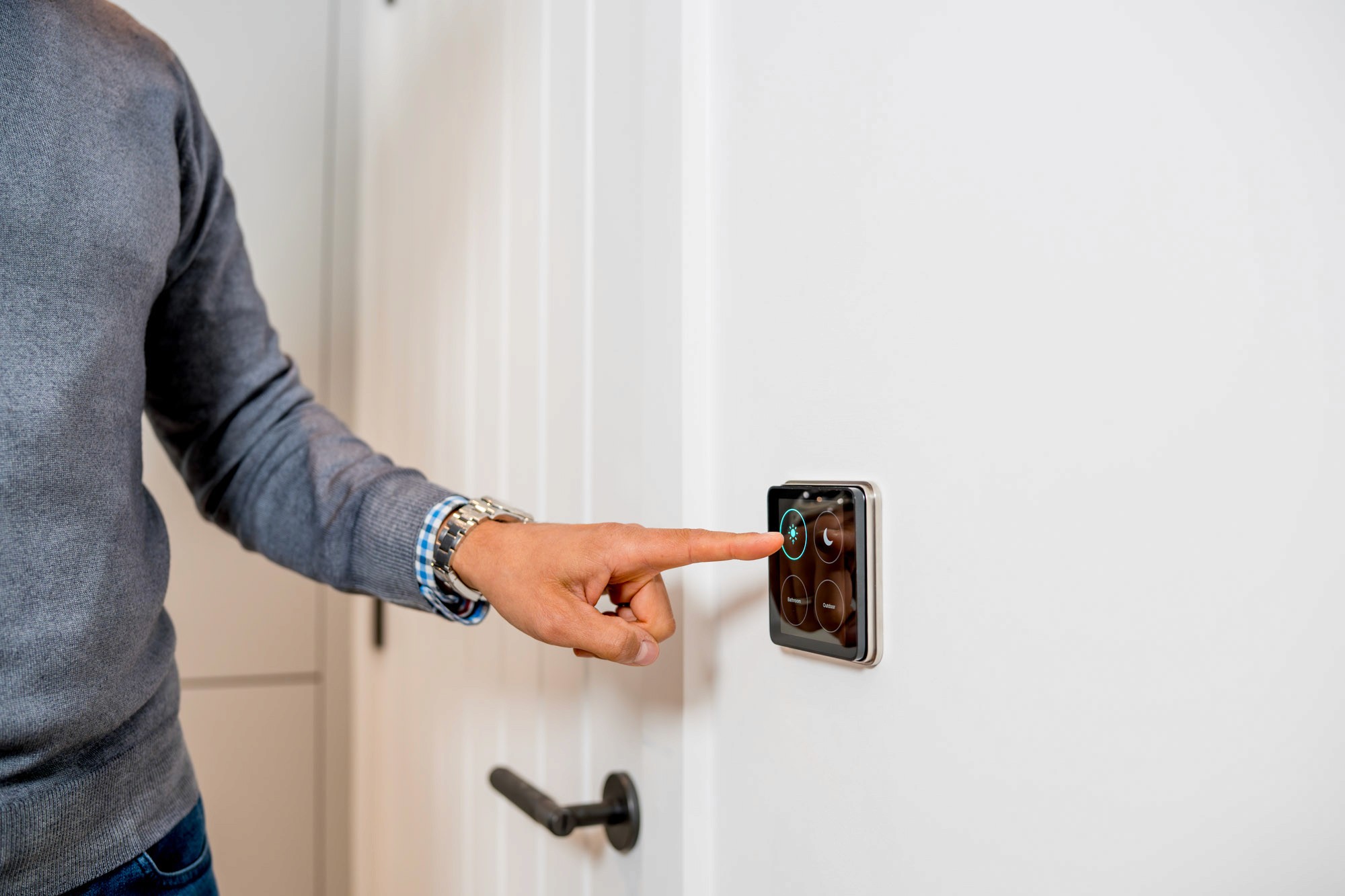 Person using Tap light switch