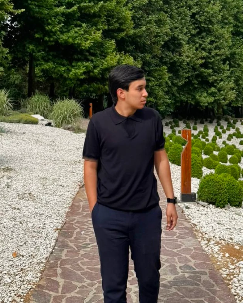 Достон Хикматиллаев