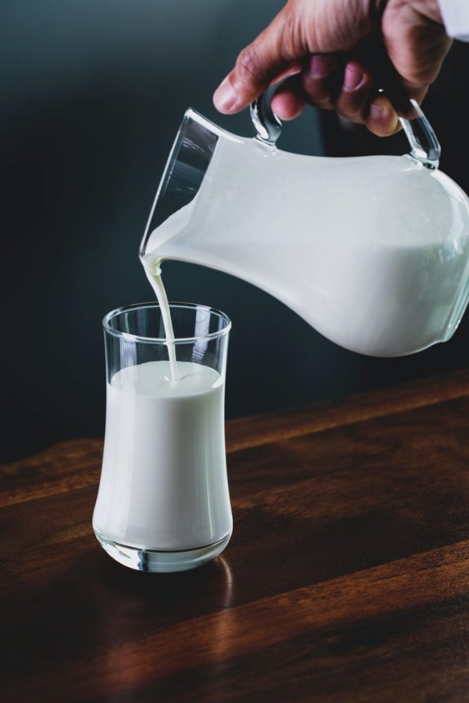 Latte per il fabbisogno di calcio