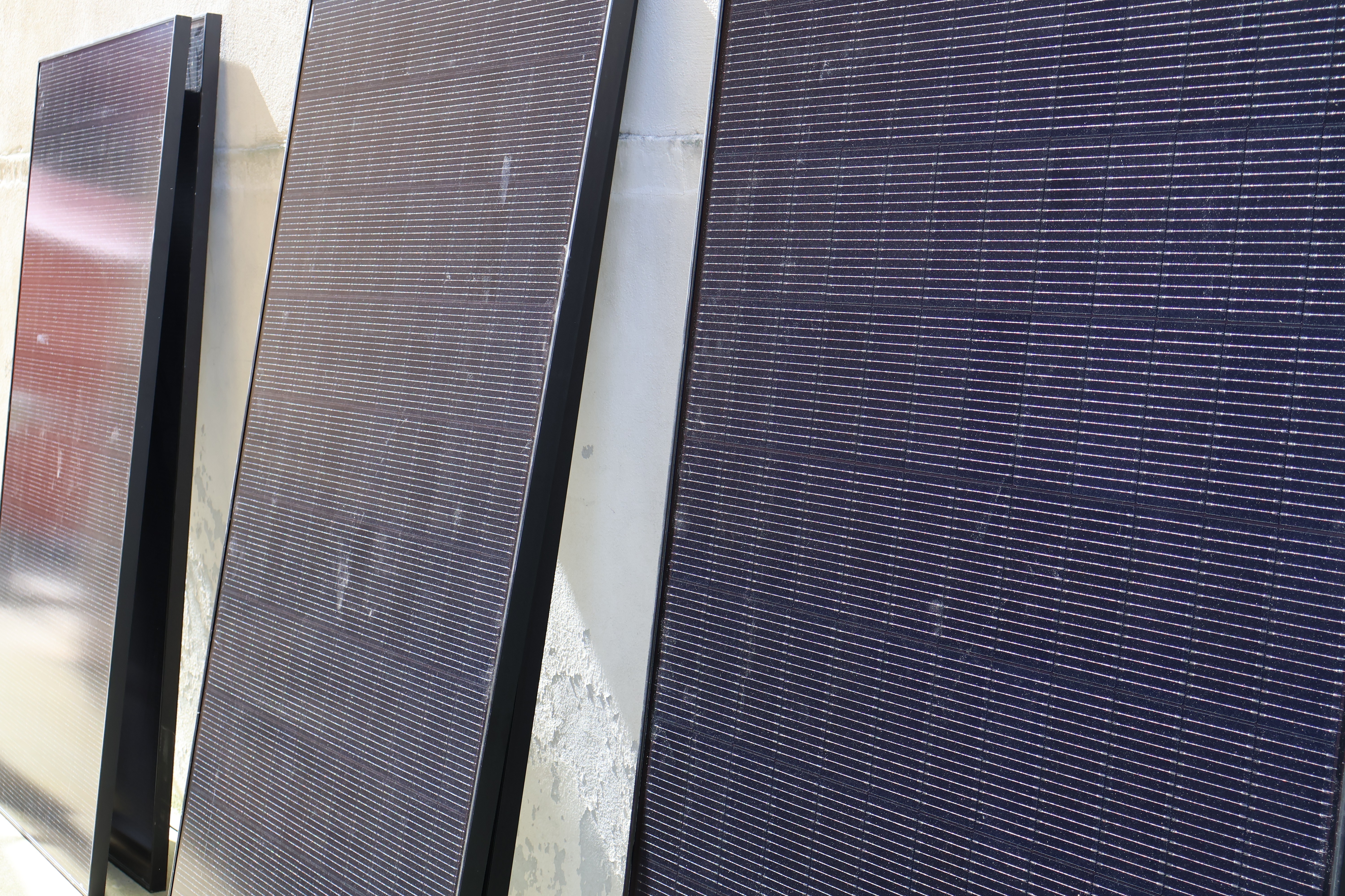 photo de panneaux solaires