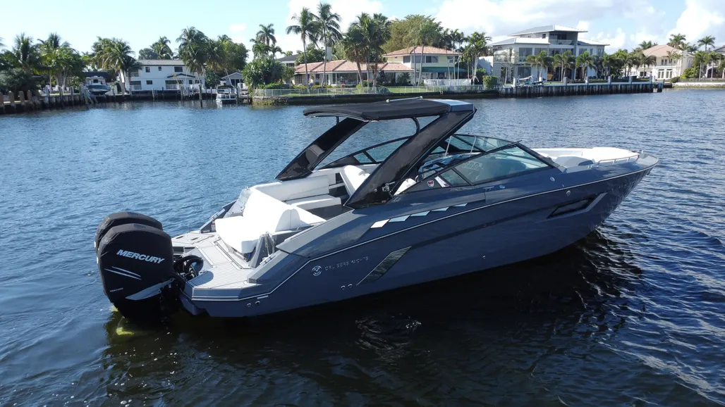 Boat thumbnail 9