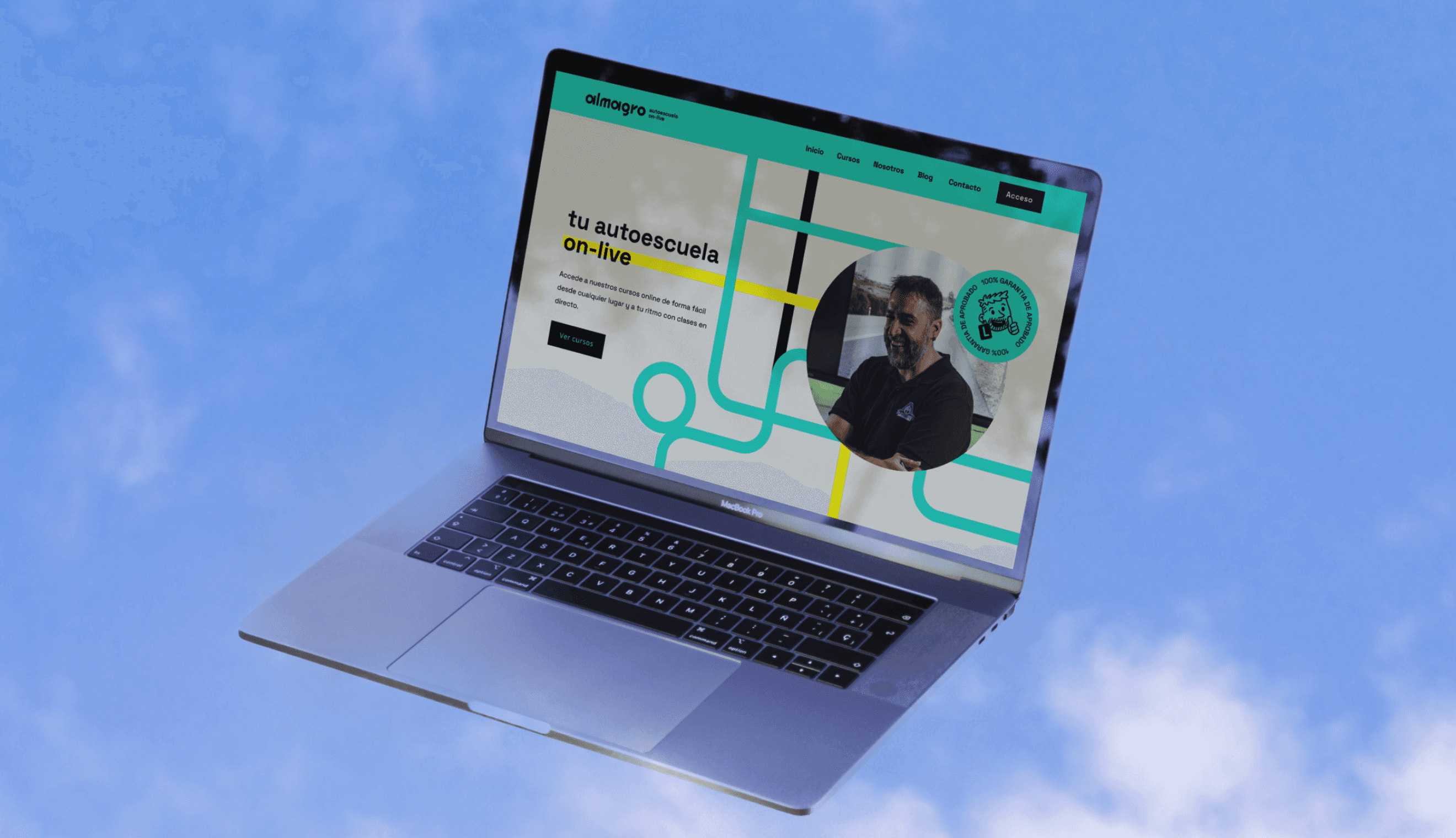 Logotipo formado por las palabras weuta en blanco sobre fondo naranja corporativo.