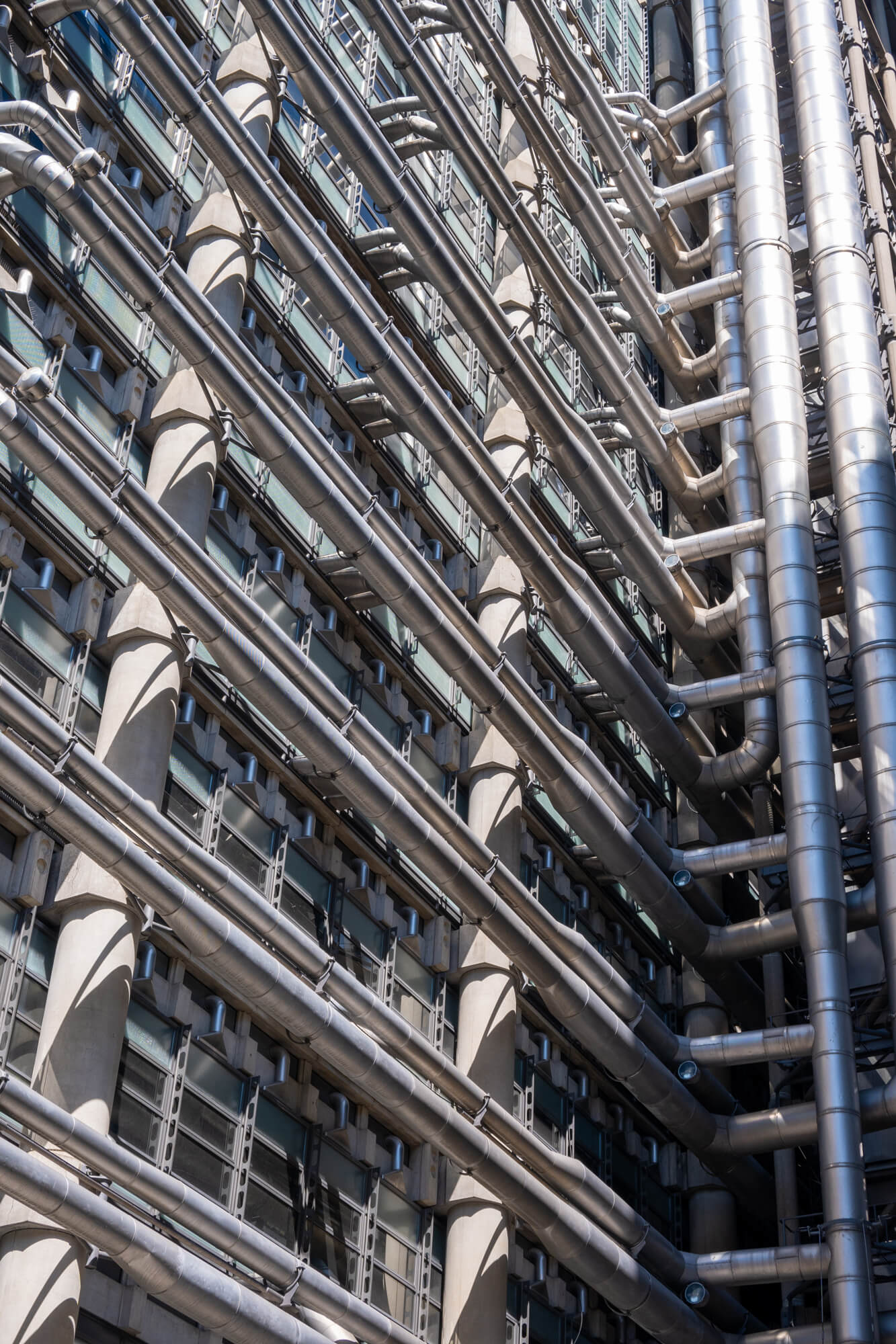 Air conditioning pipes